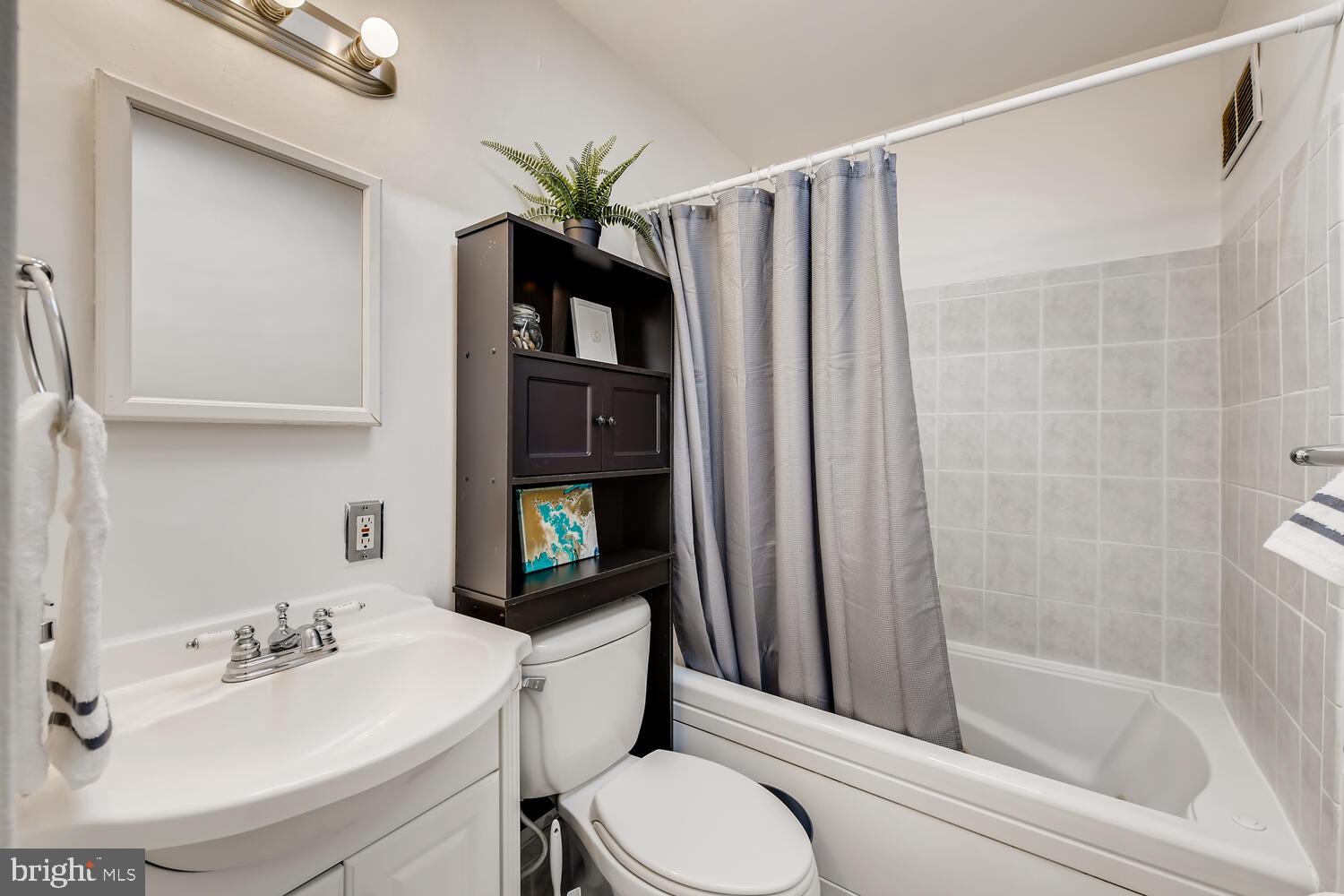 3441 Dunran Road Baltimore, MD 21222 - Photo 24 of 29 Gallery Image 24
