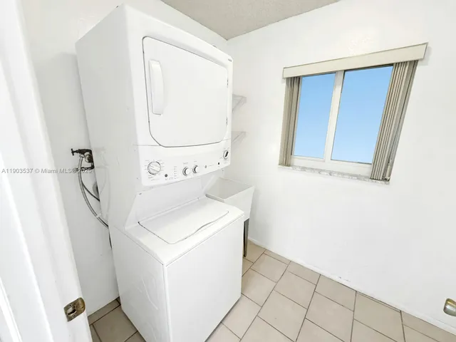 $335,000 | 8203 Northwest 104th Avenue, Tamarac, FL 33321