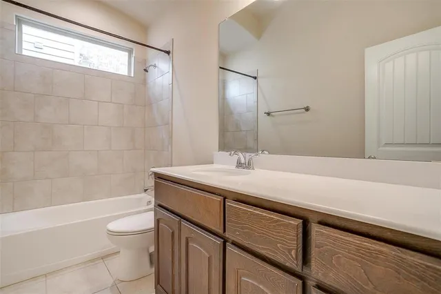 $3,300 | 205 Mineral Point Drive, Aledo, TX 76008