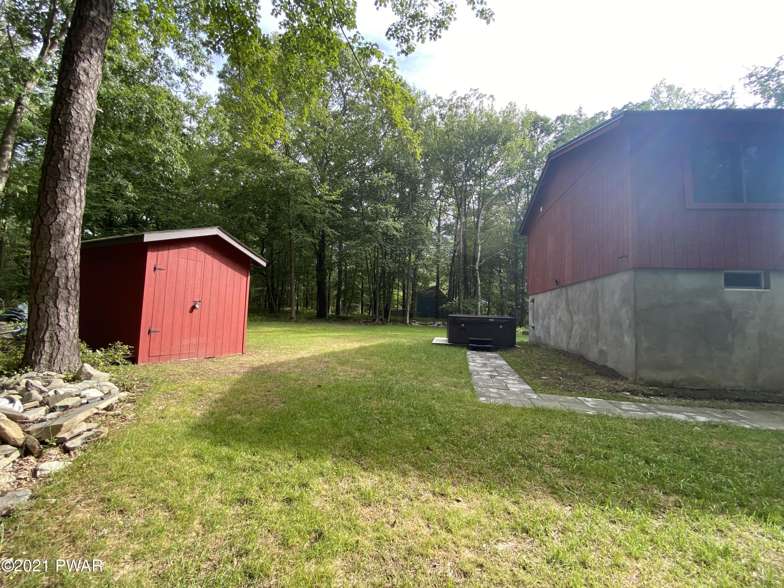 118 Ridge Drive Milford, PA 18337 - Photo 14 of 20