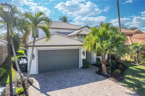 $639,900 | 9182 River Otter Drive, Fort Myers, FL 33912