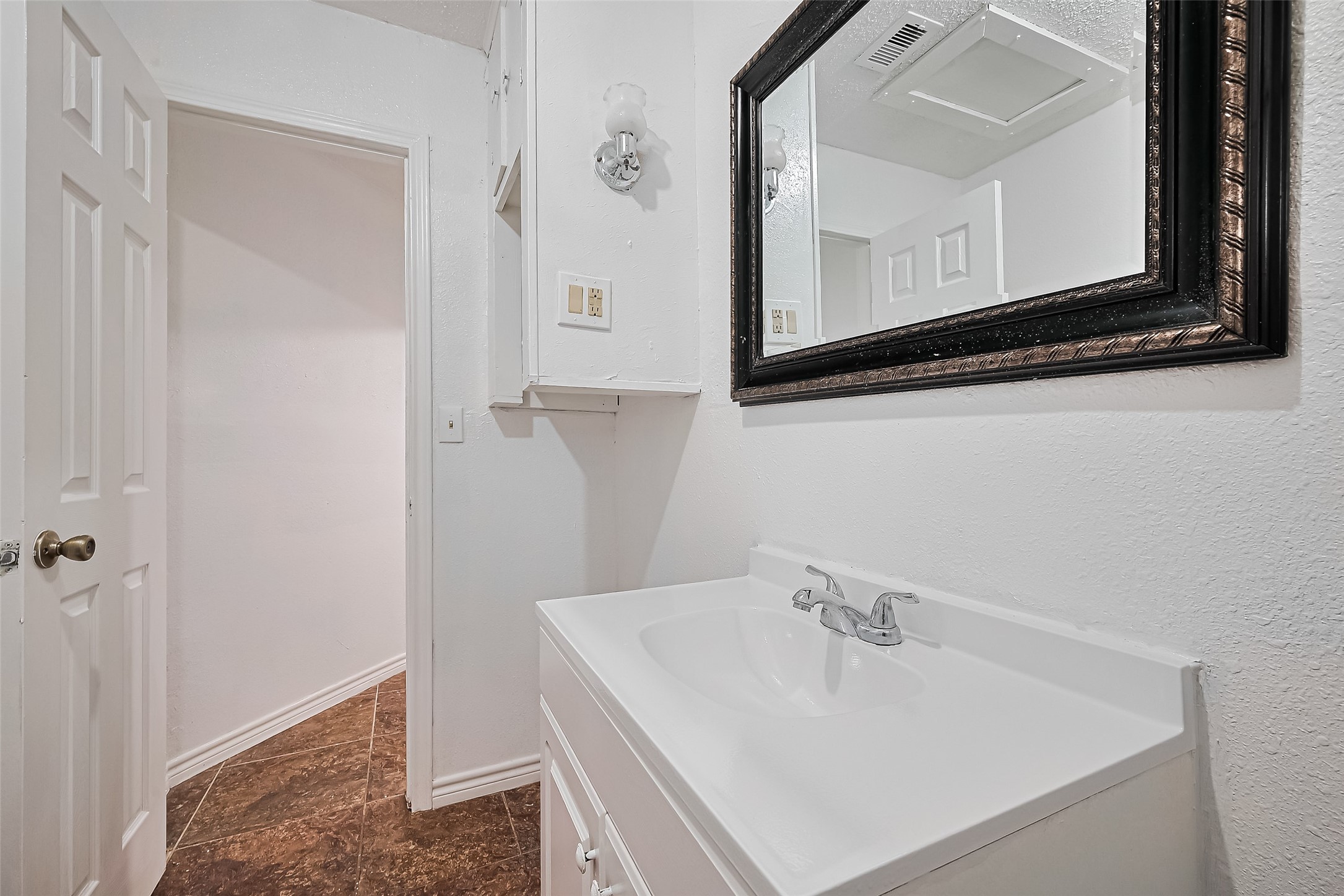 227 North Austin Drive Angleton, TX 77515 - Photo 26 of 41