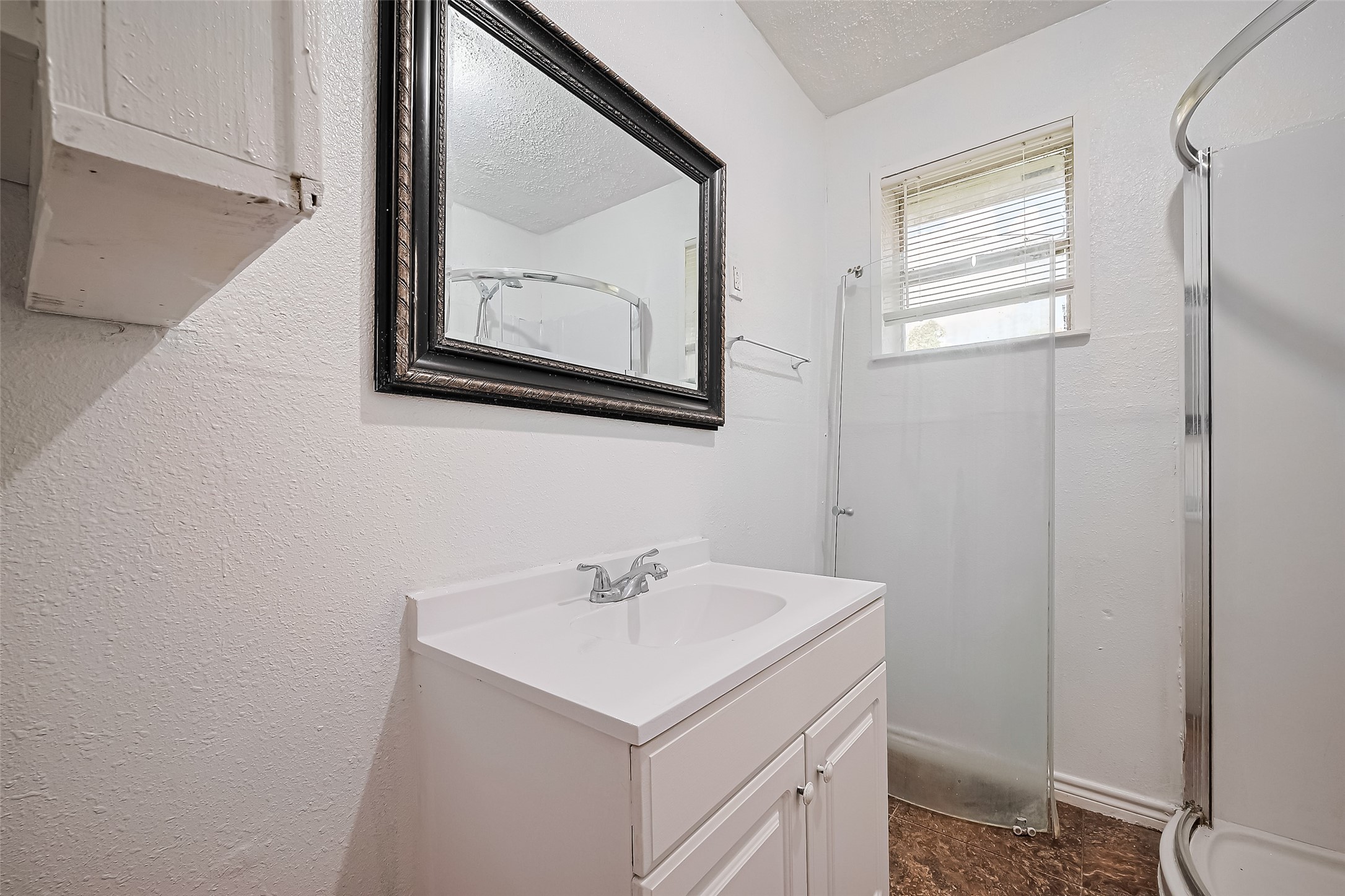 227 North Austin Drive Angleton, TX 77515 - Photo 27 of 41