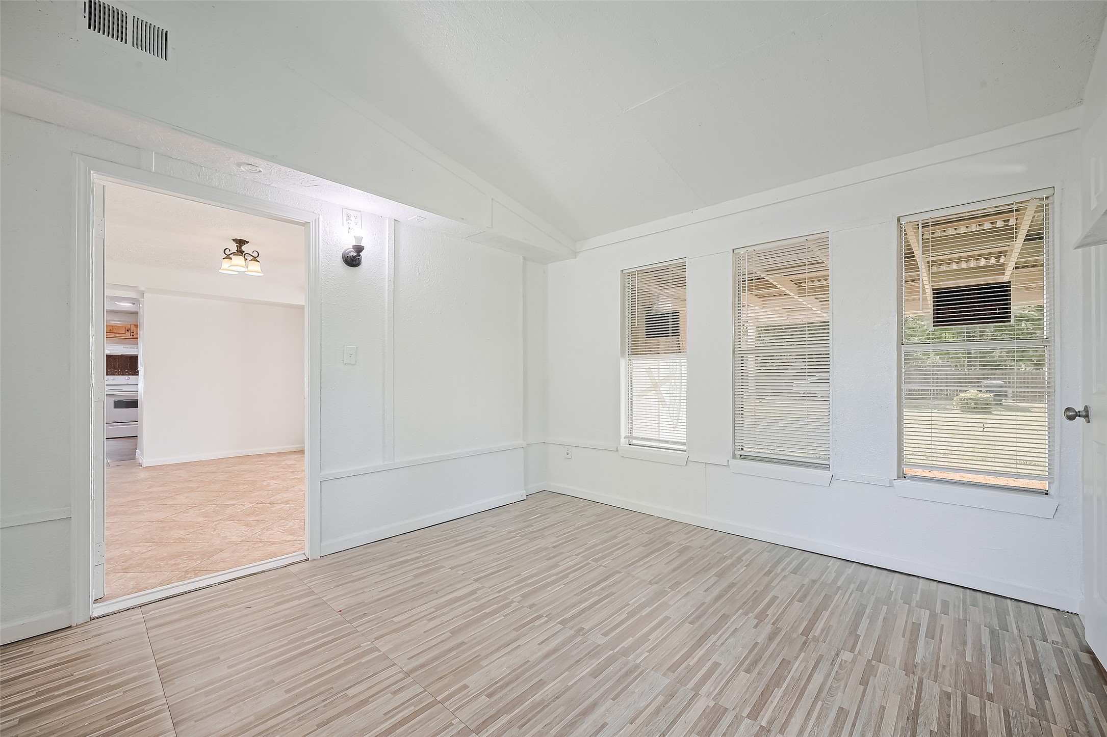 227 North Austin Drive Angleton, TX 77515 - Photo 31 of 41