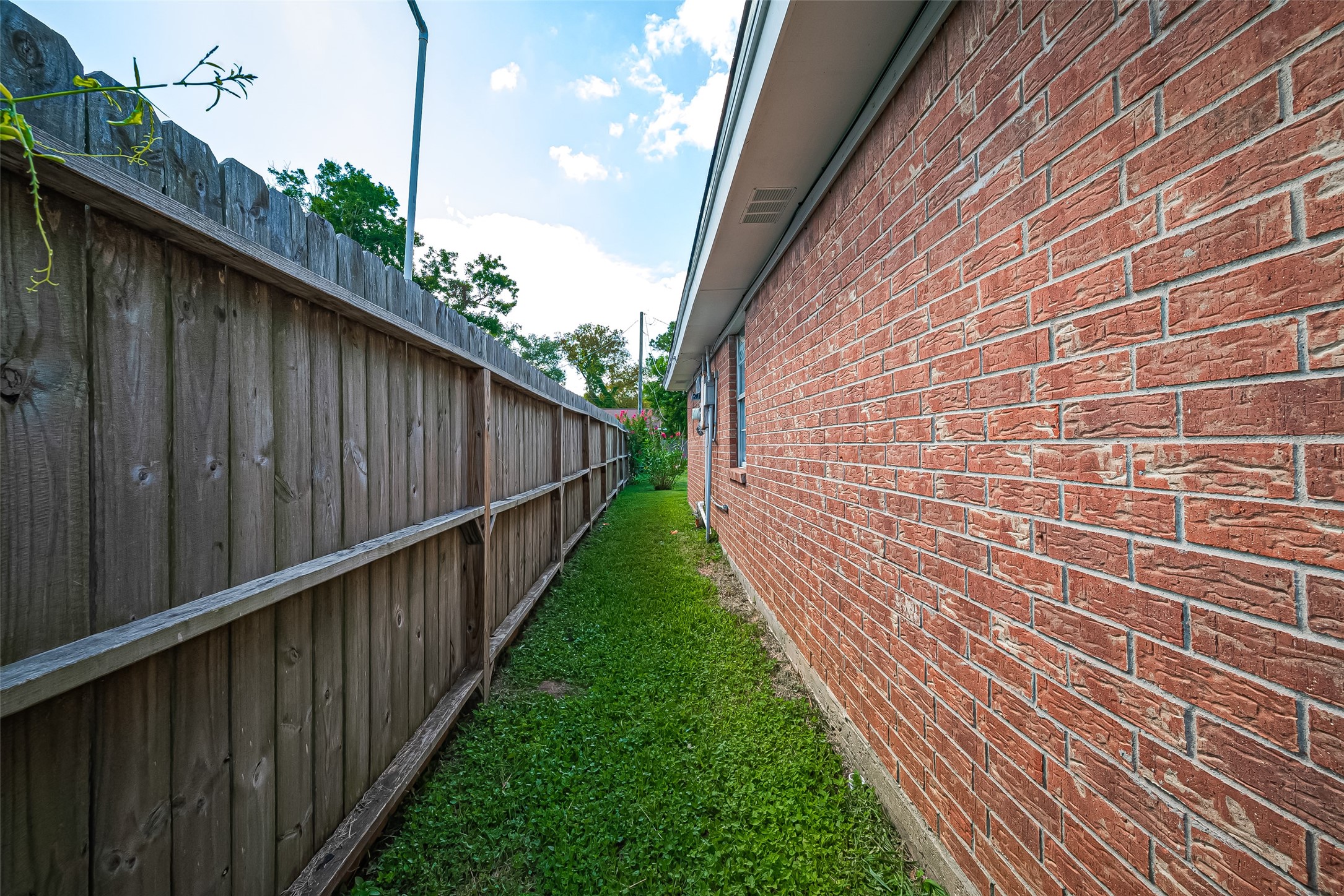 227 North Austin Drive Angleton, TX 77515 - Photo 39 of 41