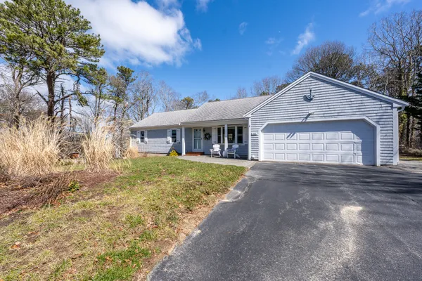 $989,900 | 1354 Route 134, South Dennis, MA 02660
