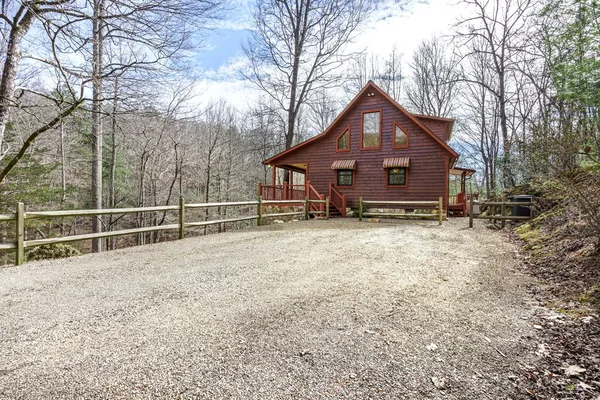 $315,000 | 41 Carvers Vw Trail, Murphy, NC 28906