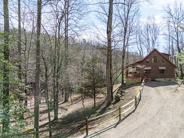 $315,000 | 41 Carvers Vw Trail, Murphy, NC 28906
