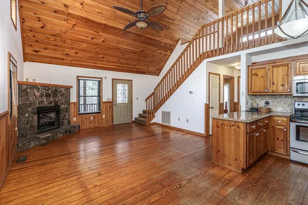 $315,000 | 41 Carvers Vw Trail, Murphy, NC 28906