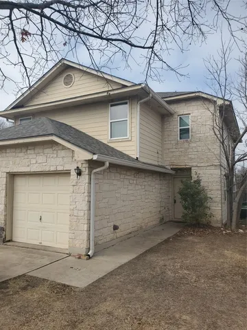 $1,550 | 1020 Christopher Avenue, Unit B, Round Rock, TX 78681