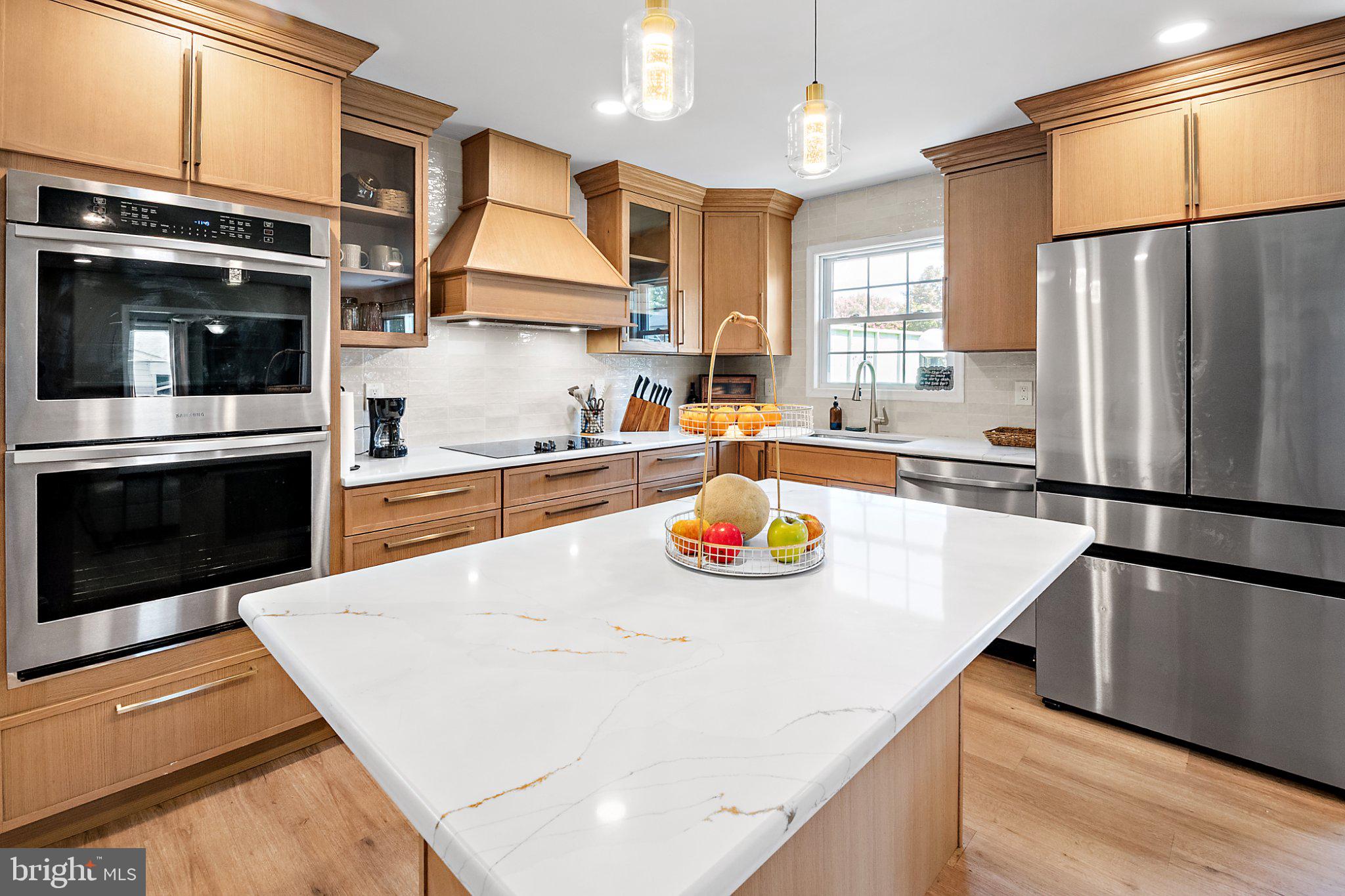 56 Gridiron Road Levittown, PA 19057 - Photo 9 of 35 Modern kitchen with elegant finishes.