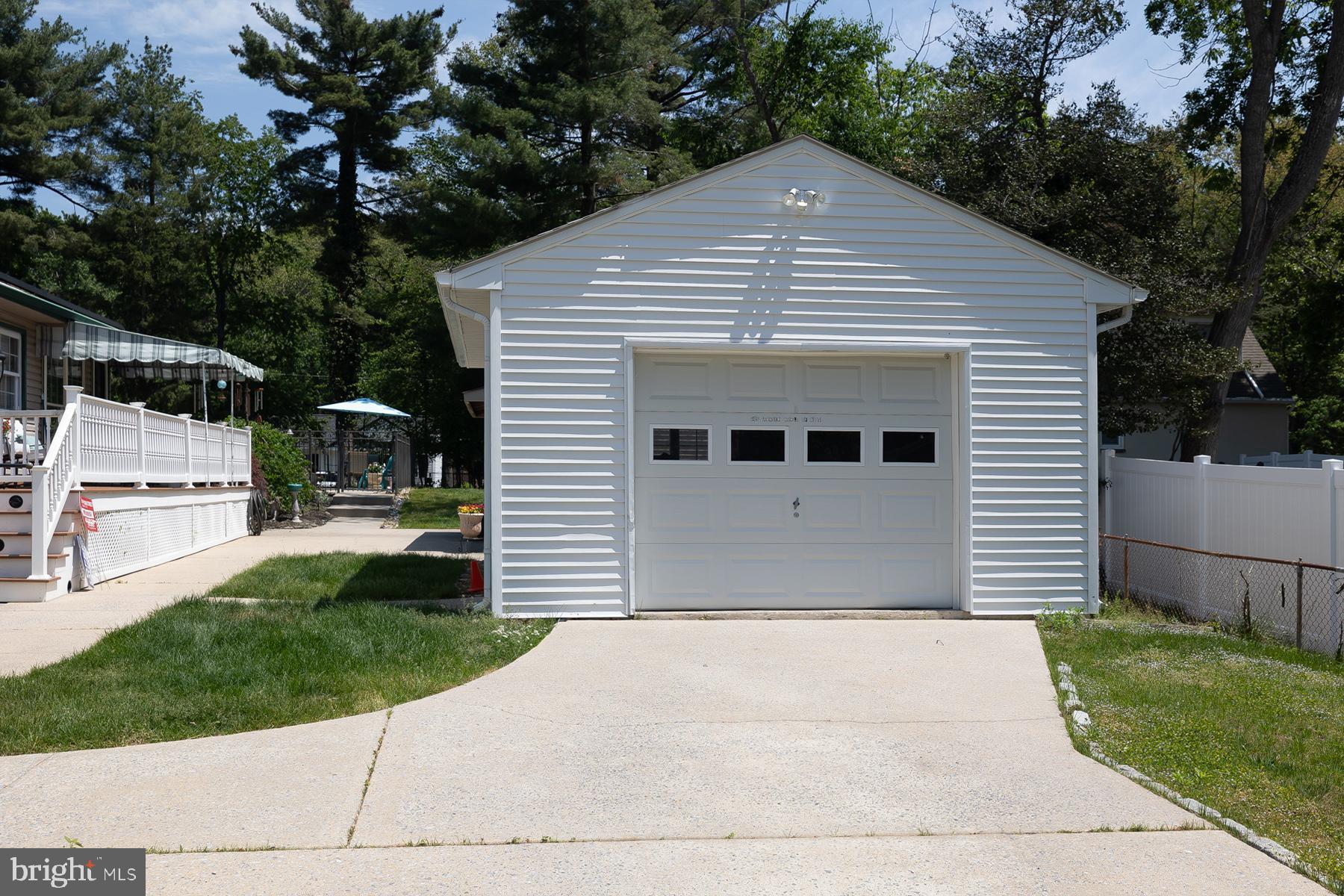 12 Henry Road Gibbsboro, NJ 08026 - Photo 5 of 53 detached garage with electric