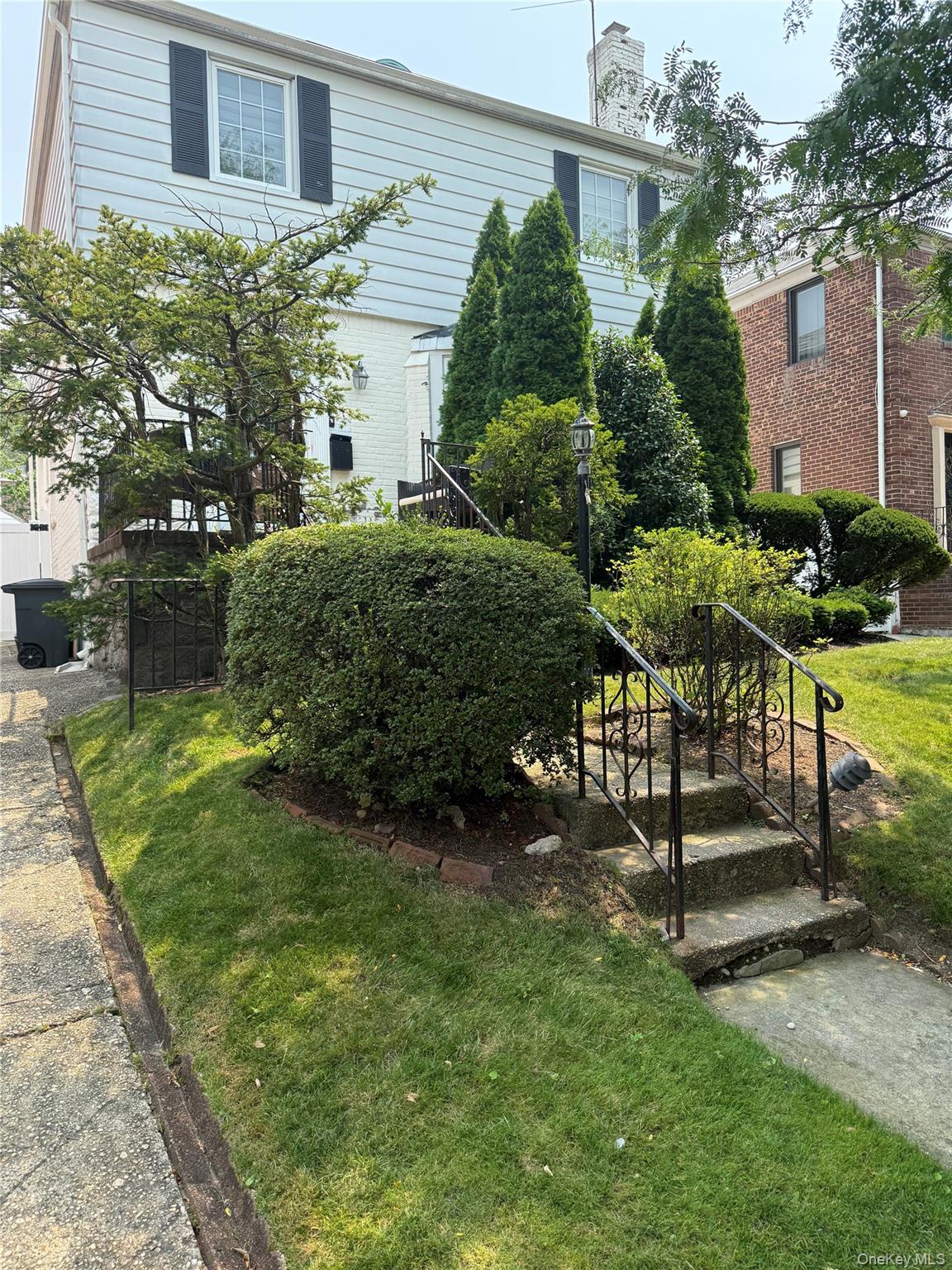 80-07 192nd Street Queens, NY 11366 - Photo 2 of 16