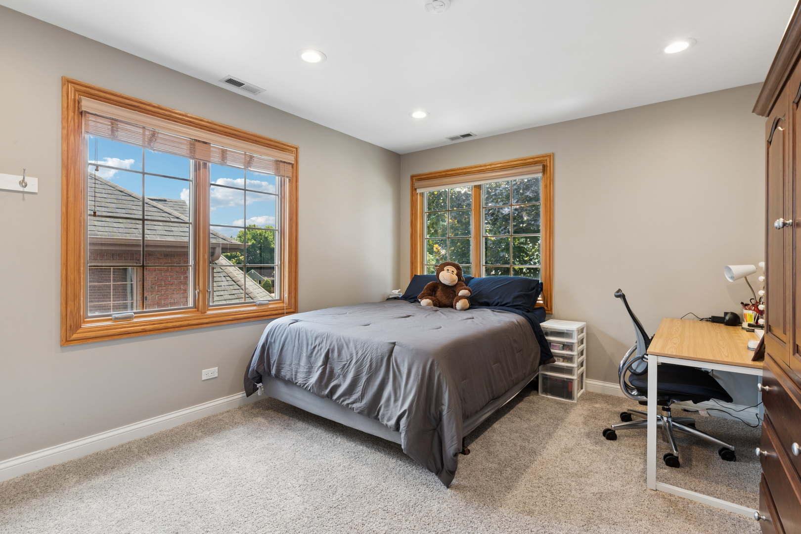 2532 Illinois Road Northbrook, IL 60062 - Photo 20 of 34 Gallery Image 20