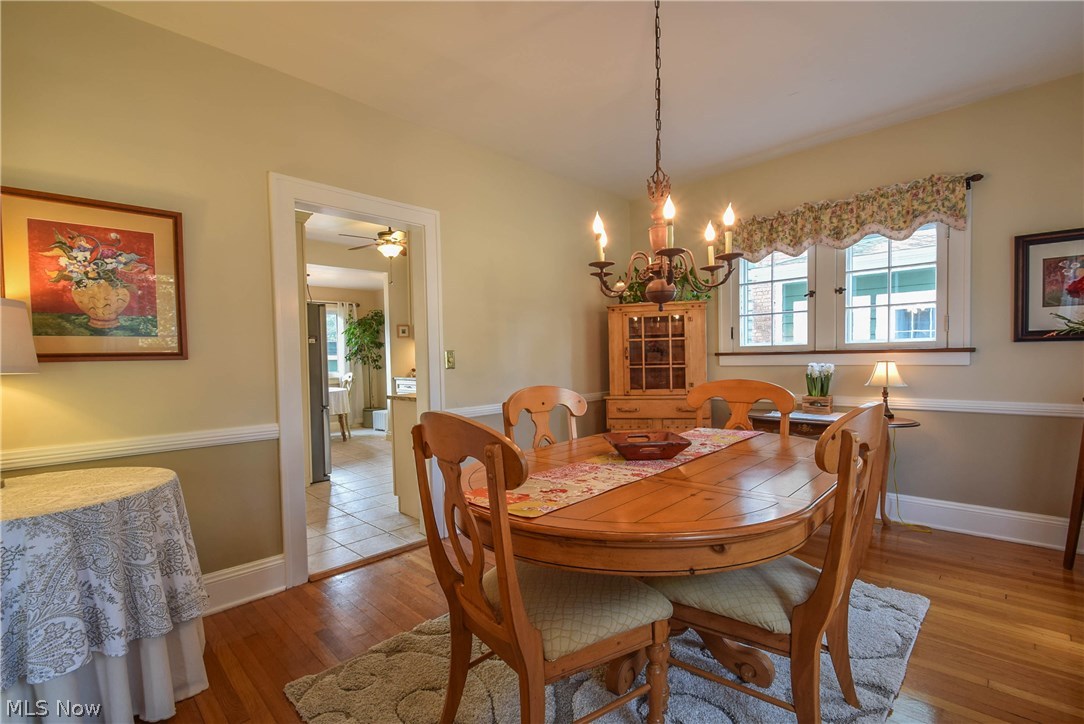 3006 Yorkshire Road Cleveland, OH 44118 - Photo 4 of 31 Gallery Image 4