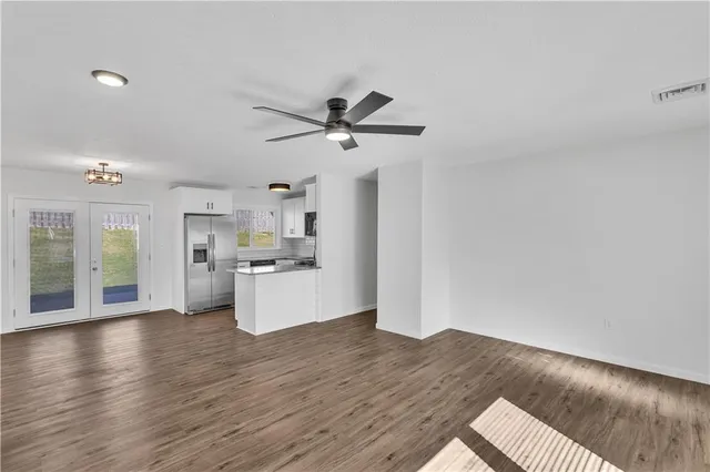 $295,000 | 206 Sandalwood Drive, Cranberry Township, PA 16066