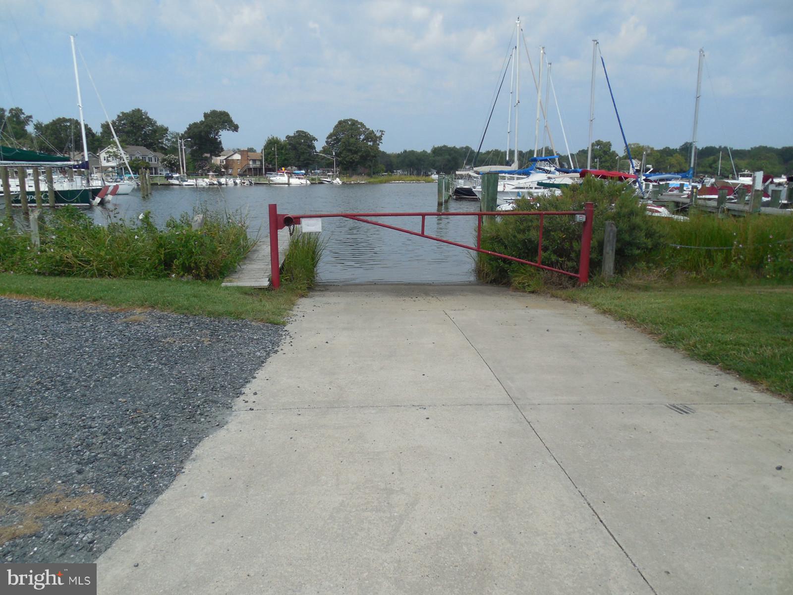 705 Londontown Road Edgewater, MD 21037 - Photo 22 of 22 Community boat ramp