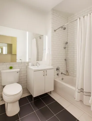 $4,088 | 70 Pine Street, Unit 1106 | Financial District