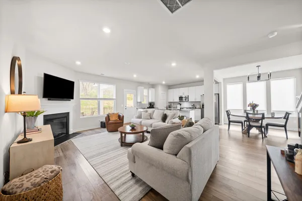 $2,750 | 1153 Ross Farms Boulevard, Clarksville, TN 37043