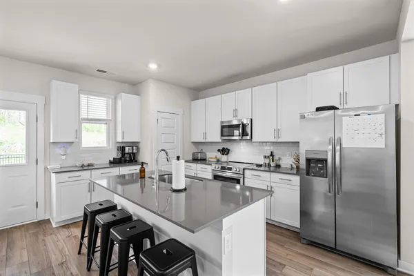 $2,750 | 1153 Ross Farms Boulevard, Clarksville, TN 37043