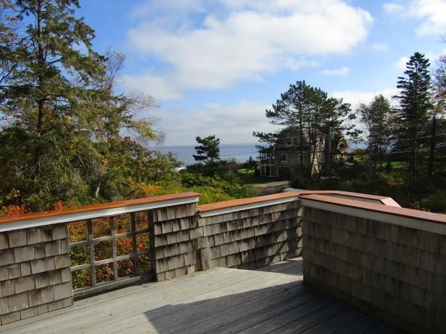 26 Algonquin Road Cape Elizabeth, ME 04107 - Photo 4 of 30 Photo