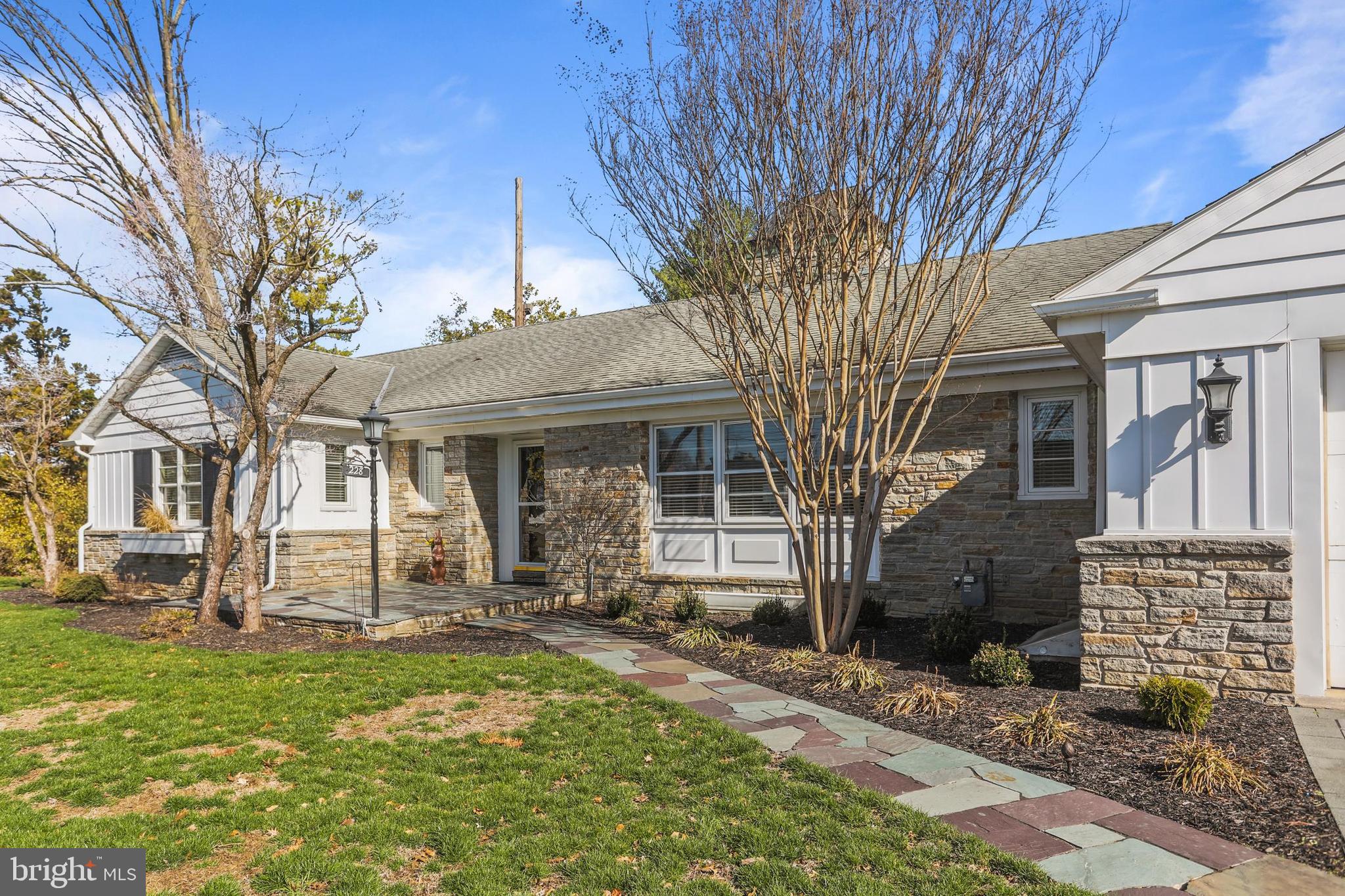 228 Clearview Road Hanover, PA 17331 - Photo 4 of 89 Gallery Image 4