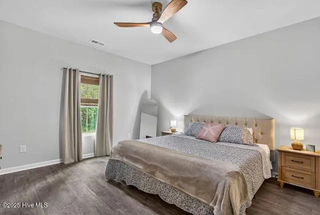 $2,300 | 394 Ladyfish Loop Northwest, Ash, NC 28420