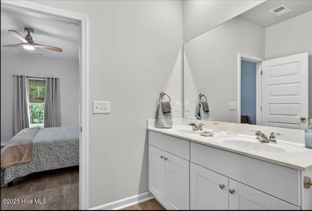 $2,300 | 394 Ladyfish Loop Northwest, Ash, NC 28420