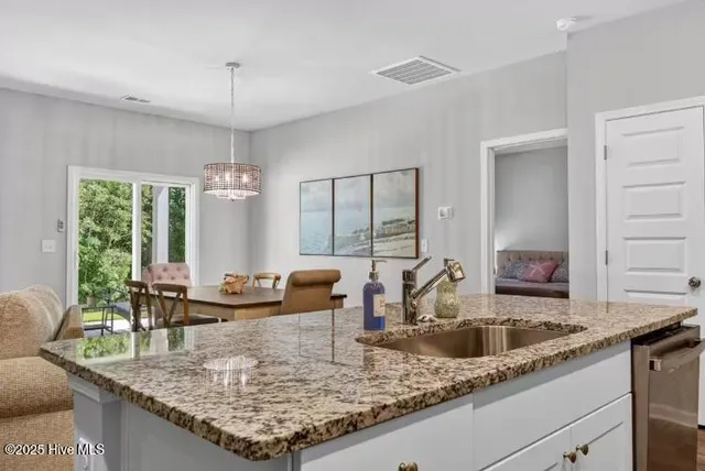 $2,300 | 394 Ladyfish Loop Northwest, Ash, NC 28420