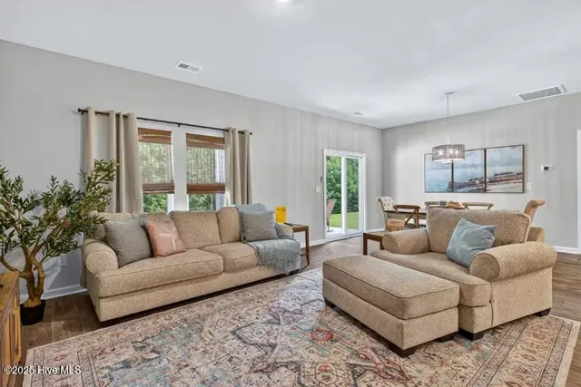 $2,300 | 394 Ladyfish Loop Northwest, Ash, NC 28420