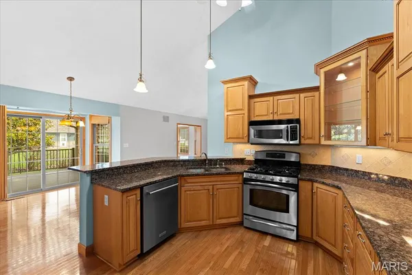 $525,000 | 620 Springhill Court, O'Fallon, IL 62269