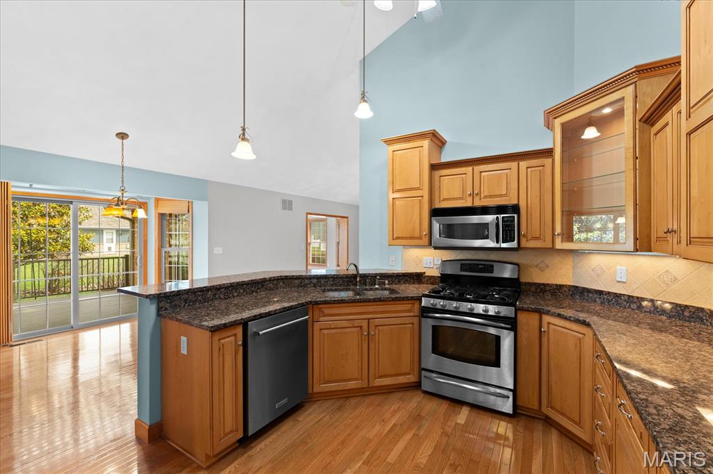 620 Springhill Court O'Fallon, IL 62269 - Photo 17 of 56