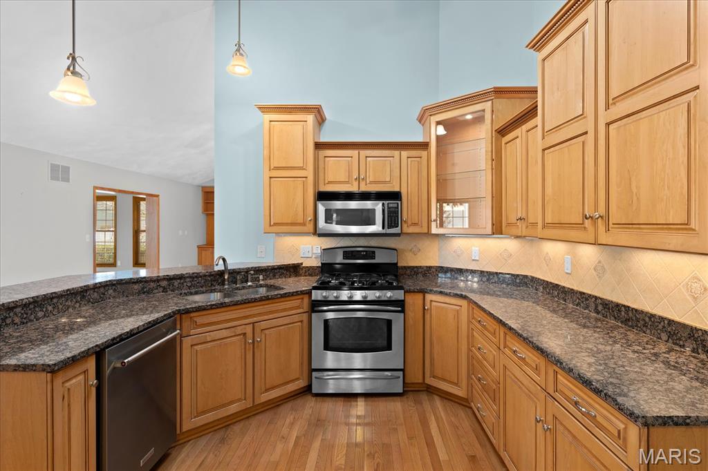 620 Springhill Court O'Fallon, IL 62269 - Photo 18 of 56