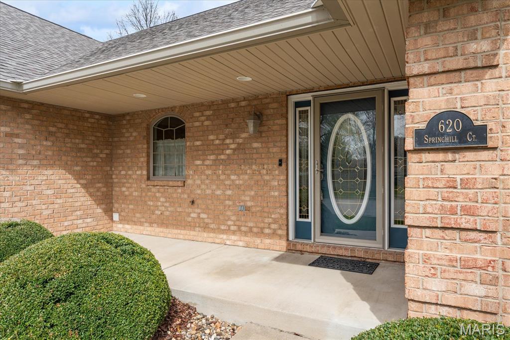 620 Springhill Court O'Fallon, IL 62269 - Photo 4 of 56