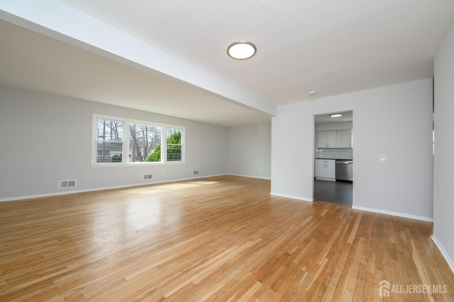 796 Inman Avenue, Unit 1 Colonia, NJ 07067 - Photo 12 of 29