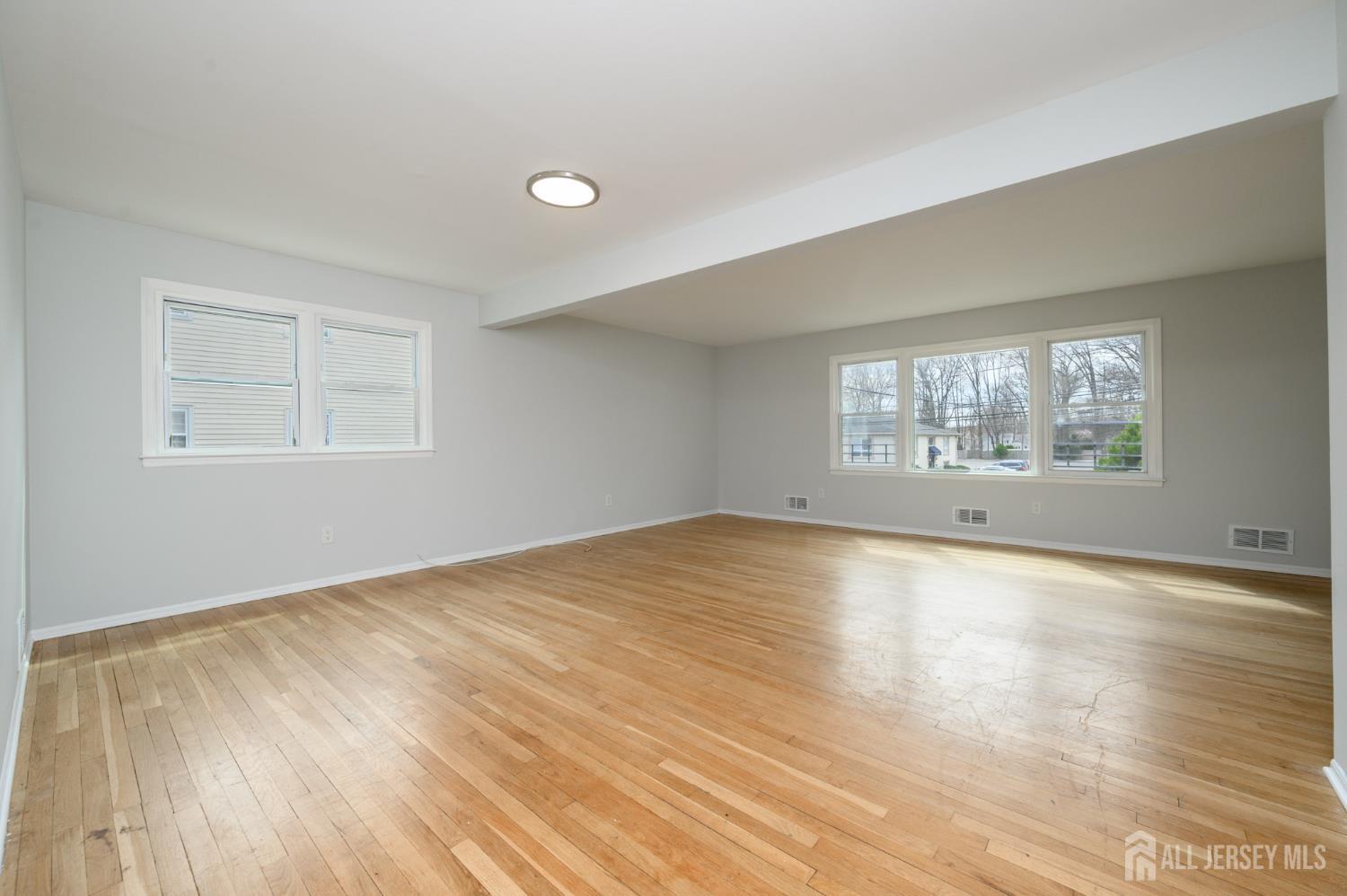 796 Inman Avenue, Unit 1 Colonia, NJ 07067 - Photo 13 of 29