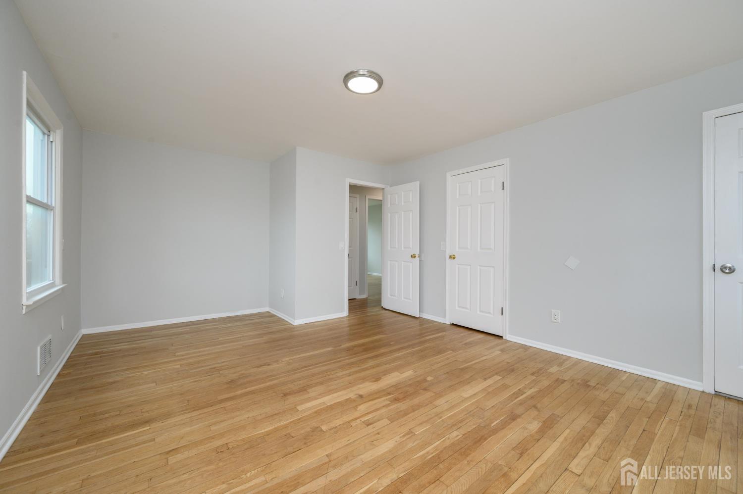 796 Inman Avenue, Unit 1 Colonia, NJ 07067 - Photo 21 of 29