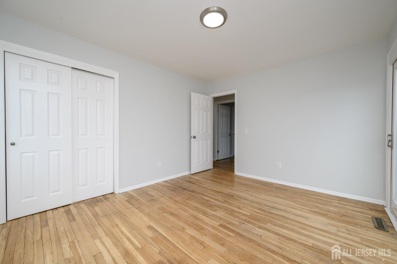 796 Inman Avenue, Unit 1 Colonia, NJ 07067 - Photo 24 of 29