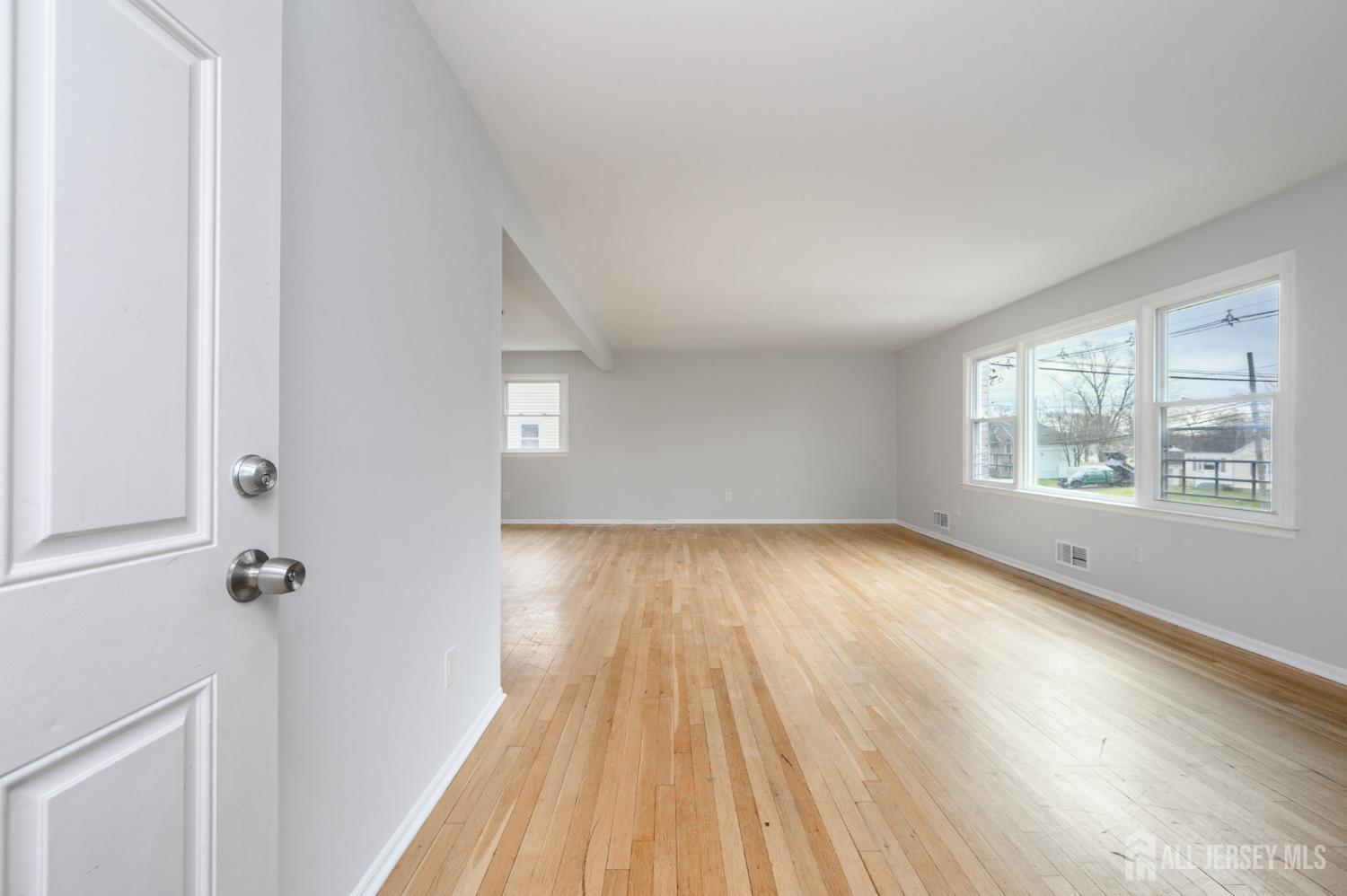 796 Inman Avenue, Unit 1 Colonia, NJ 07067 - Photo 9 of 29