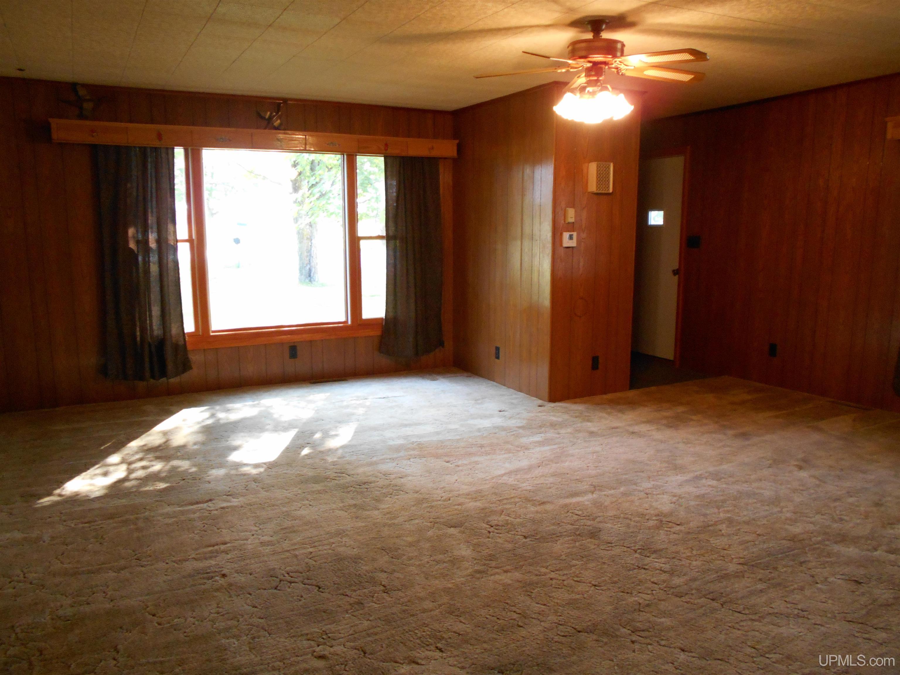 1727 N West Kendall Road Manistique, MI 49854 - Photo 17 of 49