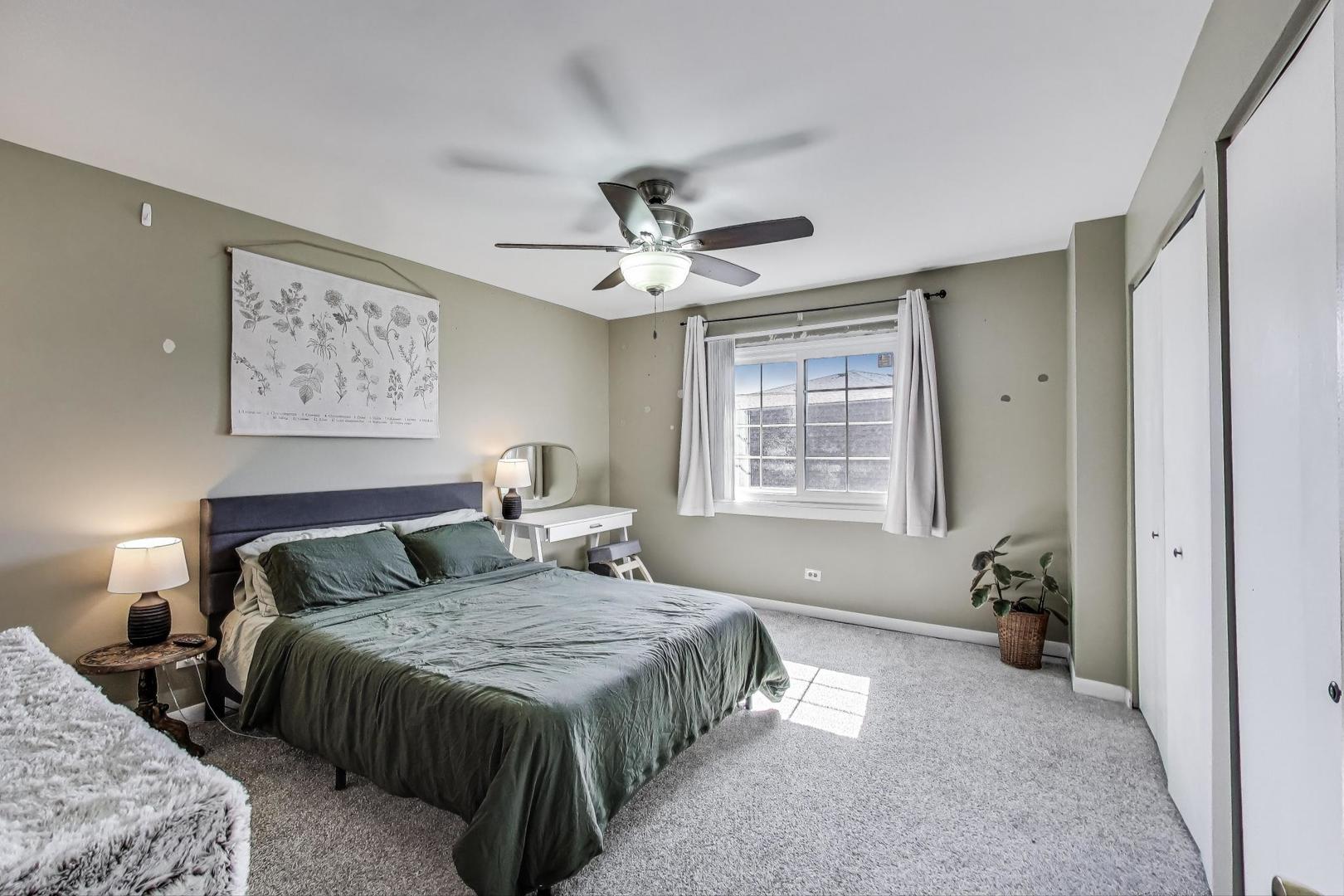 116 Steeple Drive, Unit E Buffalo Grove, IL 60089 - Photo 9 of 20