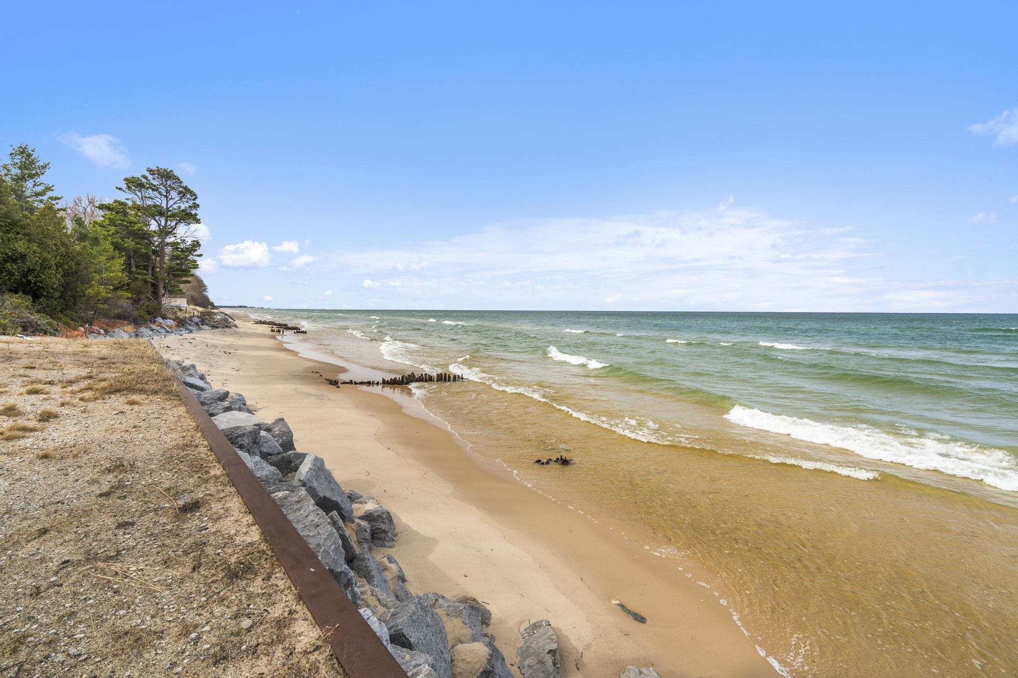 3126 Lakeshore Road Manistee, MI 49660 - Photo 67 of 79