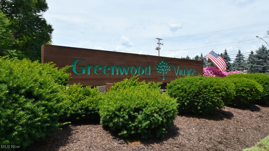 1105 Canyon View Road, Unit 602 Northfield, OH 44067 - Photo 26 of 31 View of community / neighborhood sign