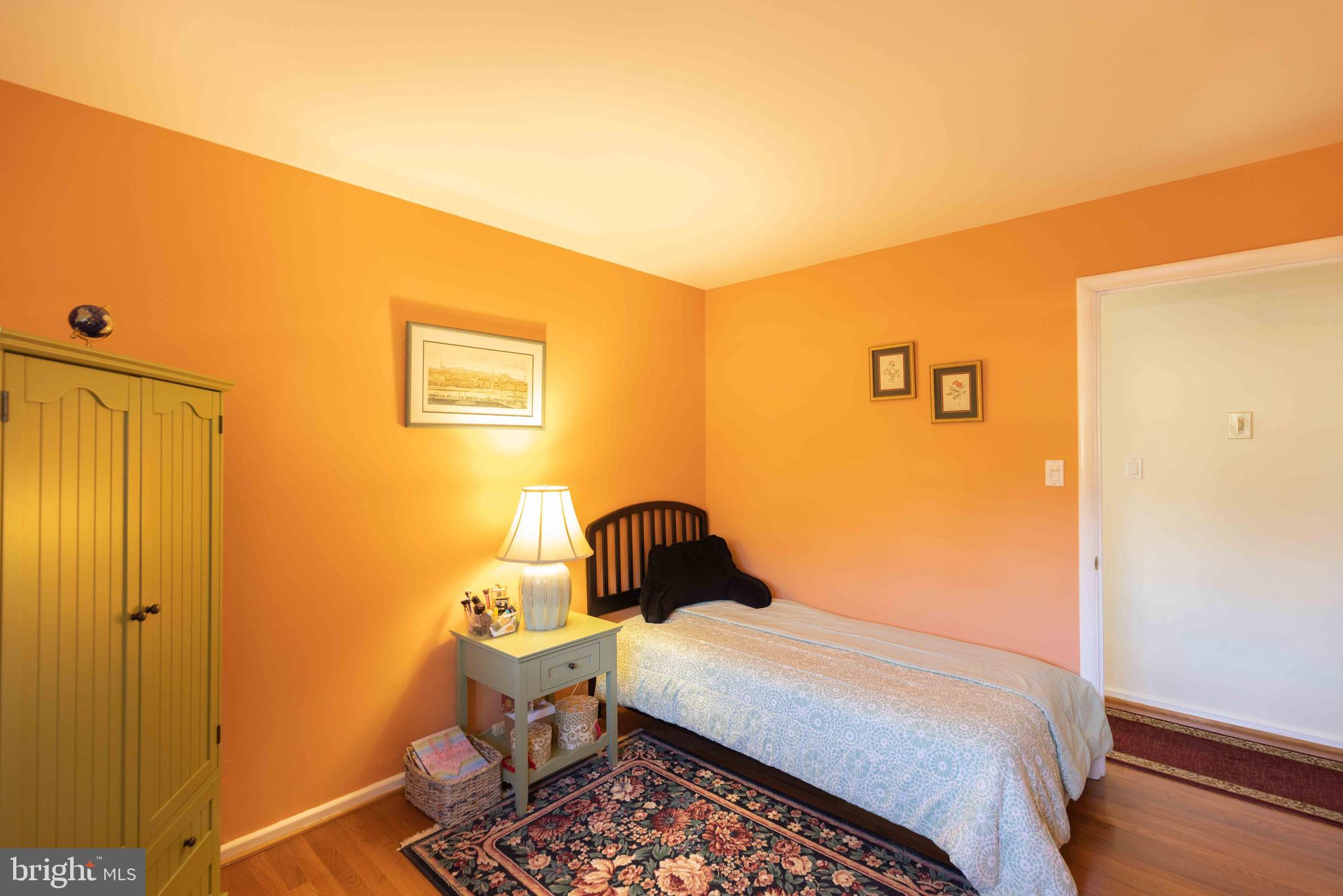 612 Kingsley Road Southwest Vienna, VA 22180 - Photo 12 of 47 Bedroom