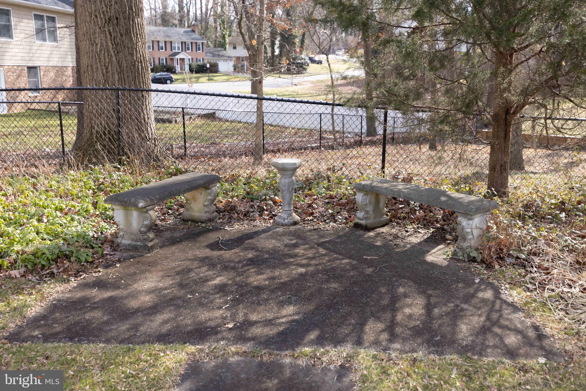 612 Kingsley Road Southwest Vienna, VA 22180 - Photo 47 of 47 Gallery Image 47
