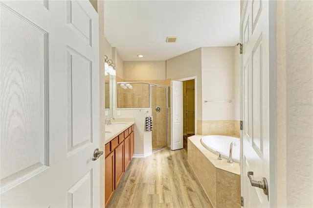 $439,900 | 350 River Enclave Court, Bradenton, FL 34212