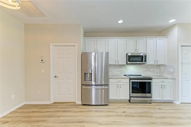 $439,900 | 350 River Enclave Court, Bradenton, FL 34212