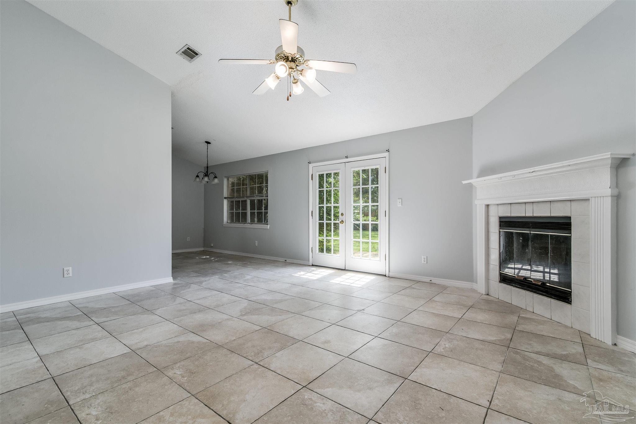 4377 Bayou Ridge Drive Pace, FL 32571 - Photo 13 of 45 Gallery Image 13