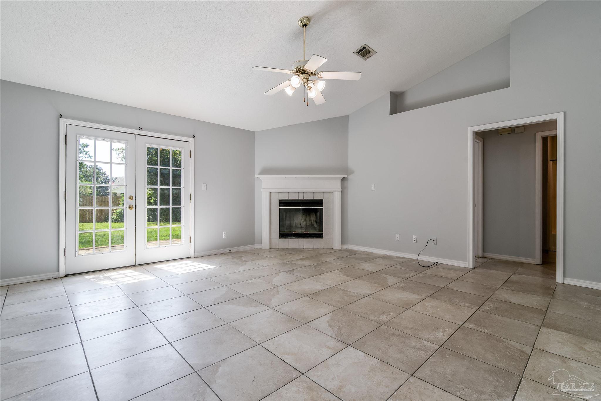 4377 Bayou Ridge Drive Pace, FL 32571 - Photo 14 of 45 Gallery Image 14