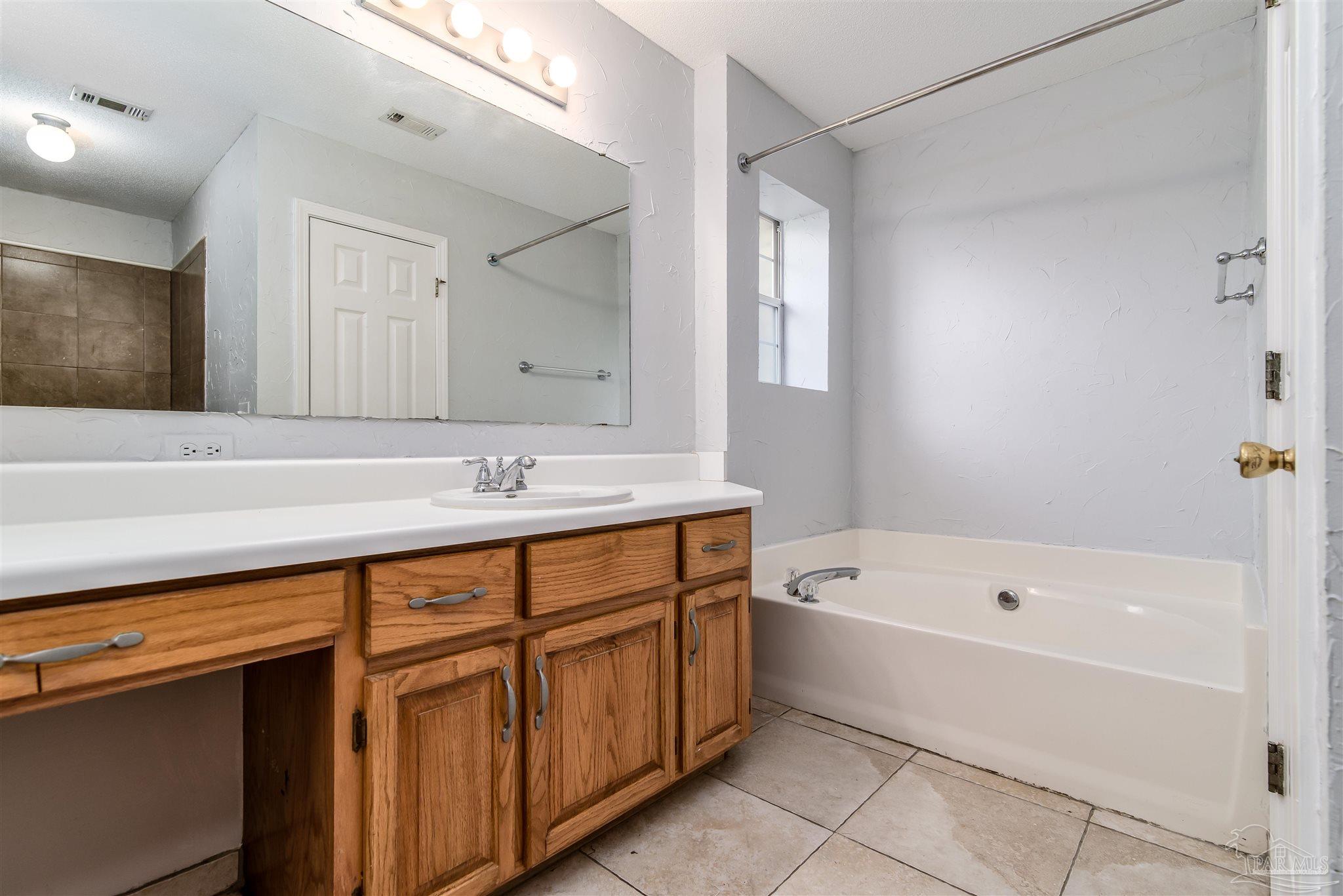 4377 Bayou Ridge Drive Pace, FL 32571 - Photo 30 of 45 Gallery Image 30